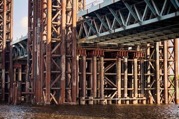 Fototapeta premium rusty bridge construction