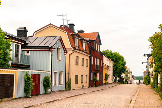 Sweden, Vastervik, Colorful houses in old town