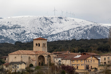 Fototapeta na wymiar Bisjueces (Villarcayo -- Burgos)