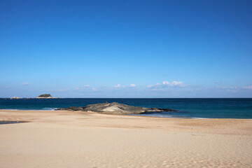 Fototapeta na wymiar Bongpo beach in Goseong-gun, South Korea. 