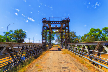 Darling River bridge through