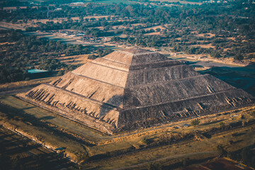 pyramid of teotihuacan from hot air balloon