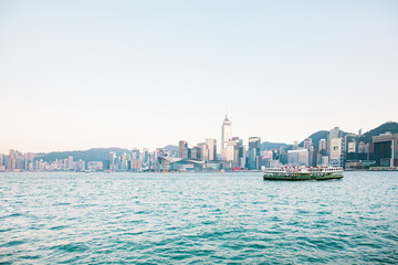 Naklejka premium 30 nov 2019 - Hong Kong: Iconic daytime view of victoria harbour, Hong Kong