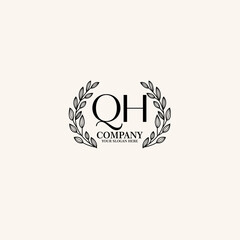 Obraz premium QH Beauty vector initial logo art handwriting logo of initial signature, wedding, fashion, jewelry, boutique, floral