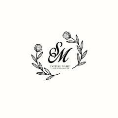 SM Initial letter handwriting and signature logo. Beauty vector initial logo .Fashion  boutique  floral and botanical