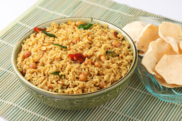 Temple Puliyodharai / Puliyogare / Tamarind Rice - Tangy and spicy South Indian rice,Tamarind rice served in temples as prasadam in temples