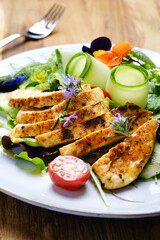 Spring salad with chicken