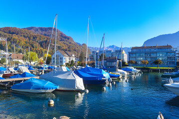 Fototapeta na wymiar Yachthafen Stansstad im Kanton Nidwalden, Schweiz