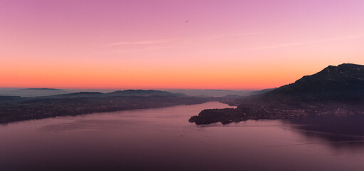 Fototapeta premium Sonnenuntergang am Vierwaldstättersee , Schweiz