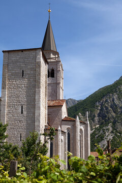 Venzone Vertical