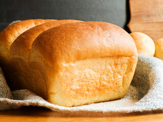 Milk yeast bread