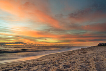 Obraz na płótnie Canvas Sunrise from the beach in Ormond Beach Florida 