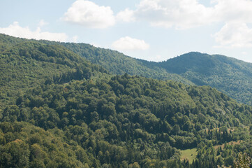 Fototapeta na wymiar Beautiful view of the Ukrainian mountains Carpathians