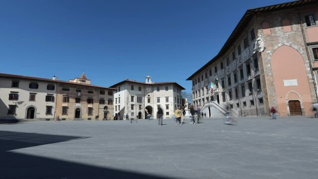 Time lapse of Pisa cityscape with the famous Piazza dei Cavalieri.