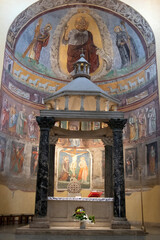 Fototapeta na wymiar Altar of the ancient basilica of San Saba in Rome