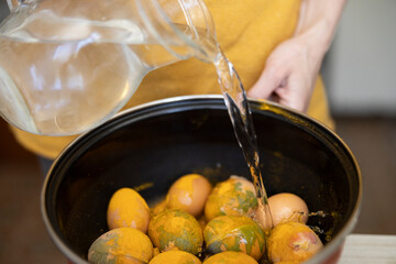 Easter Eggs Traditional Decoration Method