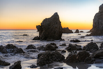 Sunset by the ocean at El Matador Beach