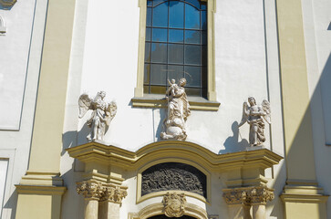 church sculptures in the Hungarian basilicas