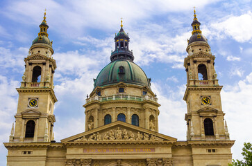 Fototapeta na wymiar Saint Stephen's Basilica or St Istvans in Budapest, Hungary