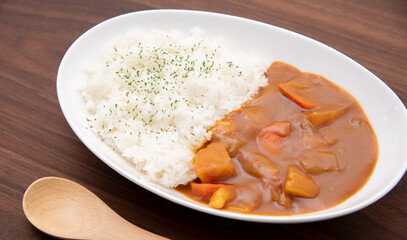日本の定番料理カレーライス