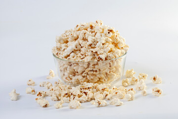 Popcorn in brown bowl