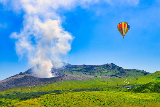 阿蘇山噴火 の画像 1 166 件の Stock 写真 ベクターおよびビデオ Adobe Stock