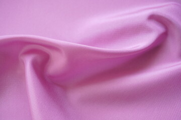 ビロード感のある赤紫色の布