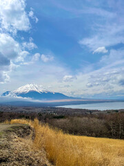 山梨県山中湖村のパノラマ台からの富士山と山中湖