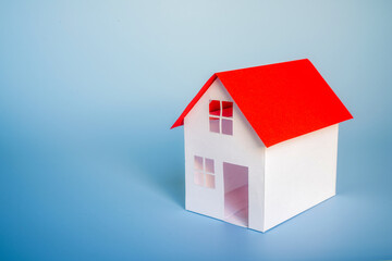 Fototapeta na wymiar simple paper house, concept of property