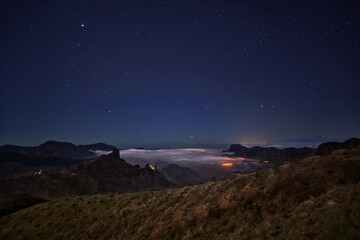 starry night sky © Victor