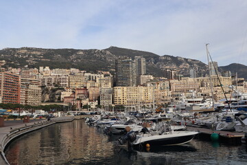 Fototapeta na wymiar View of the city center and the harbor of Monaco