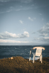 Fototapeta na wymiar chair on cliff