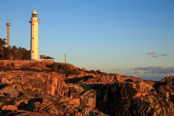 魹ヶ埼灯台（とどがさきとうだい）