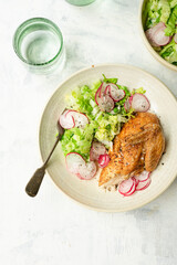 Roasted chicken breast with green salad
