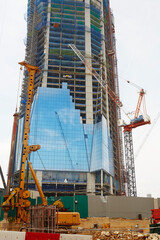 Installation of windows on high-rise building