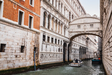 ベネチア　ため息橋
