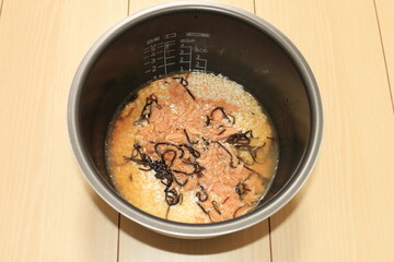 炊き込みご飯の支度