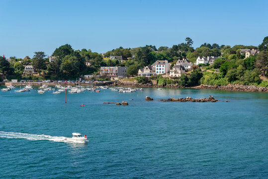 View of the scenic port of Port Manech in Finist&egrave;re, Brittany, France