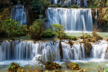 Fototapeta premium Thi lo su Waterfall,beautiful waterfall in deep in rain forest,Tak province, Thailand,