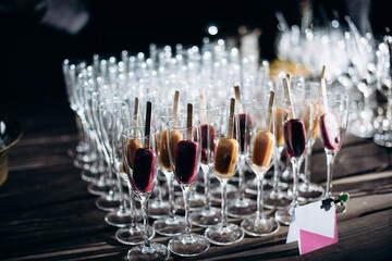 catering, sorbet with champagne in a glass - obrazy, fototapety, plakaty