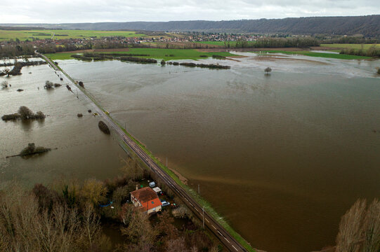Inondations entre Giverny (27) et Limetz-Villez (78) en f&eacute;vrier 2021.