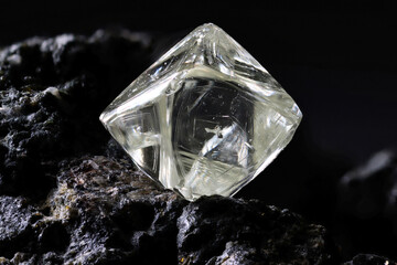 0.55 ct octahedral diamond from South Africa nestled in kimberlite