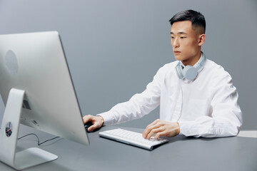 businessmen computer with keyboard on desk in office internet technologies