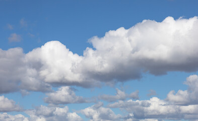 Obraz premium View of beautiful blue sky with white clouds. High quality photo