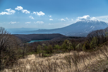 八幡平からの岩手山