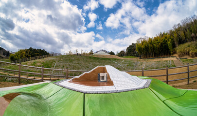 牽牛子塚（けんごしづか）古墳　復元