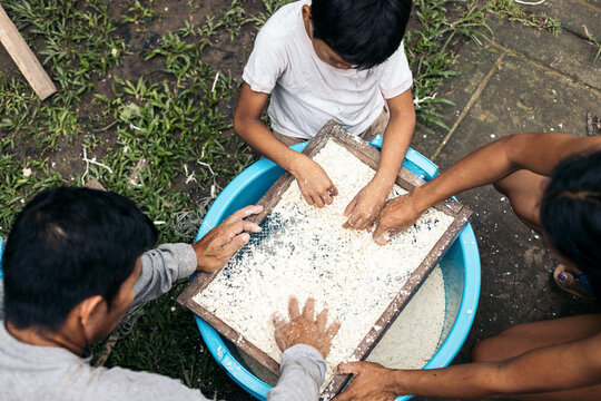 Local family preparing the farina