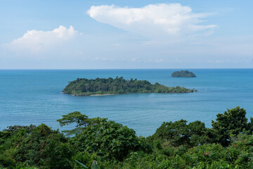 Obraz premium Small tropical islands in the blue sea.