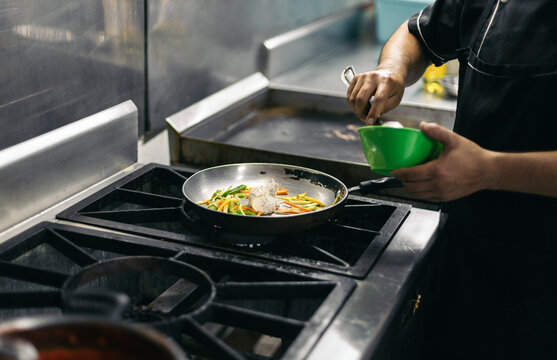 Meal preparation with vegetables
