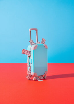 Smuggling Suitcase/luggage  full of money/dollar bills